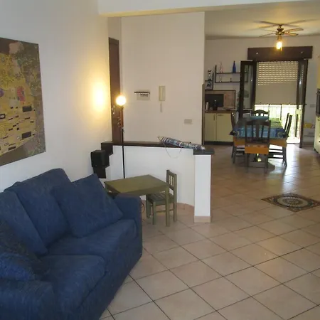 Casa Vacanza Calarossa Holiday home Terrasini