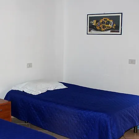 Holiday home Casa Vacanza Calarossa *
